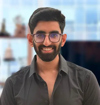 Yash Kukreti - Graphic Designer